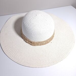 Magid Crochet Chain Brim Straw Floppy Sun Hat in Natural 100% Paper